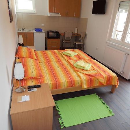 Apartments Center Kg Kragujevac Habitación foto